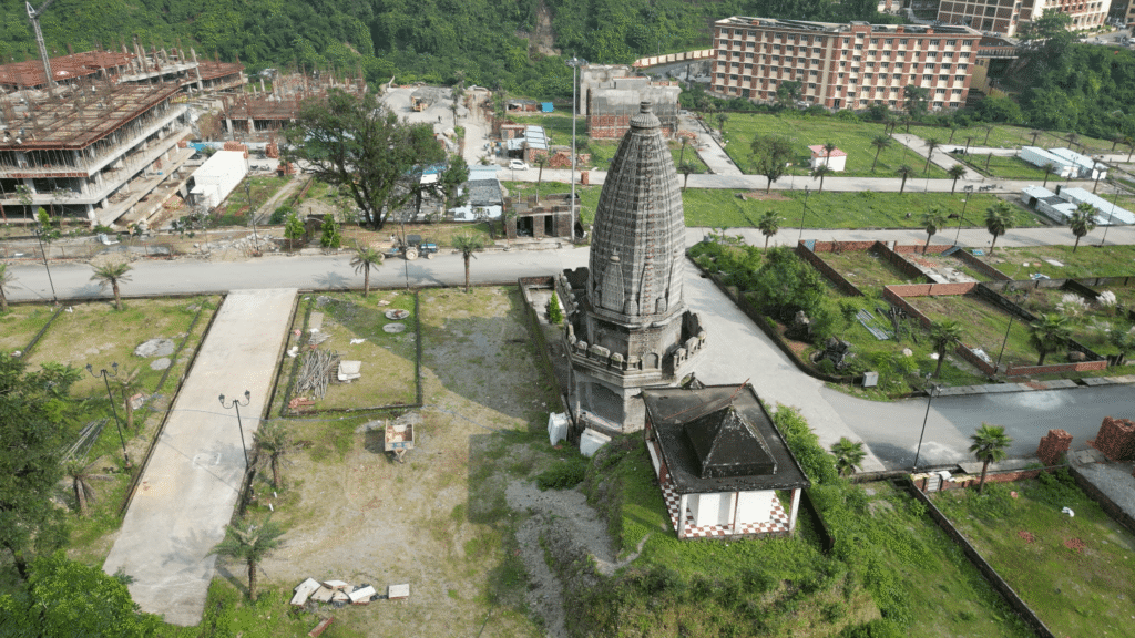 Tranquil Valley In Dehradun